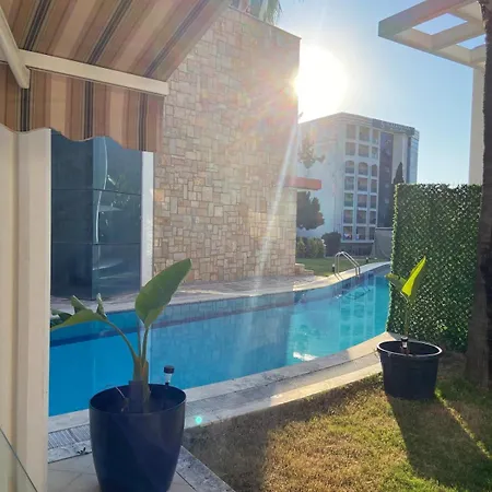 Close To The Sea In - With A Shared Pool Villa *